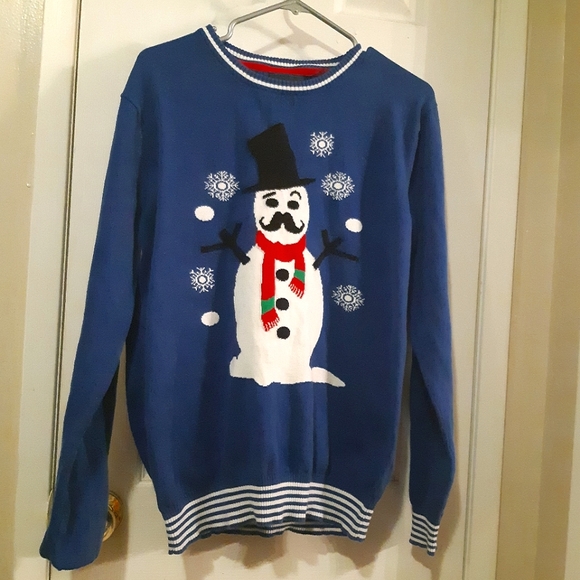 Winter Sweater - Picture 6 of 7